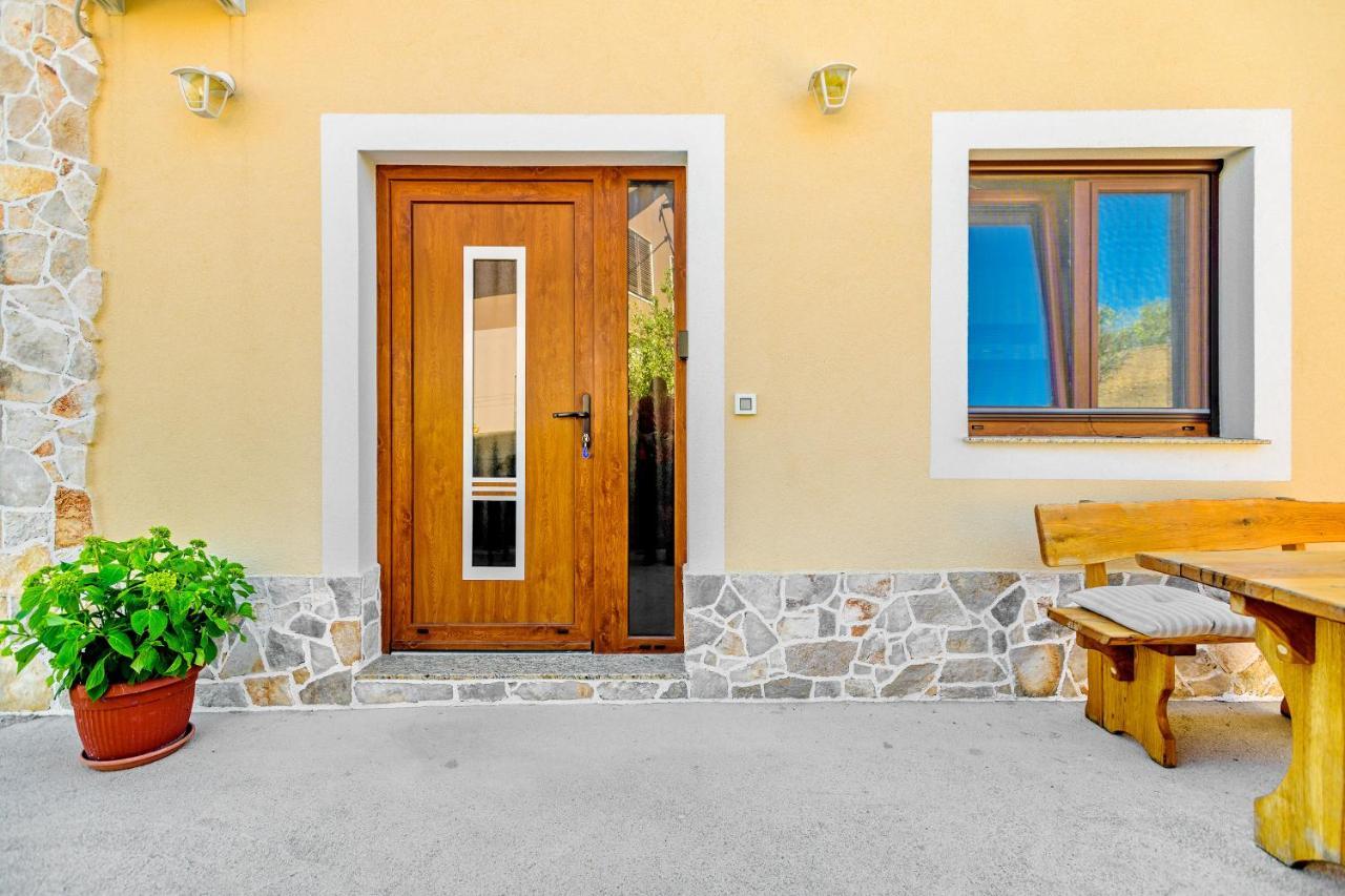 Stone House On The Batalaza Beach - カリ エクステリア 写真