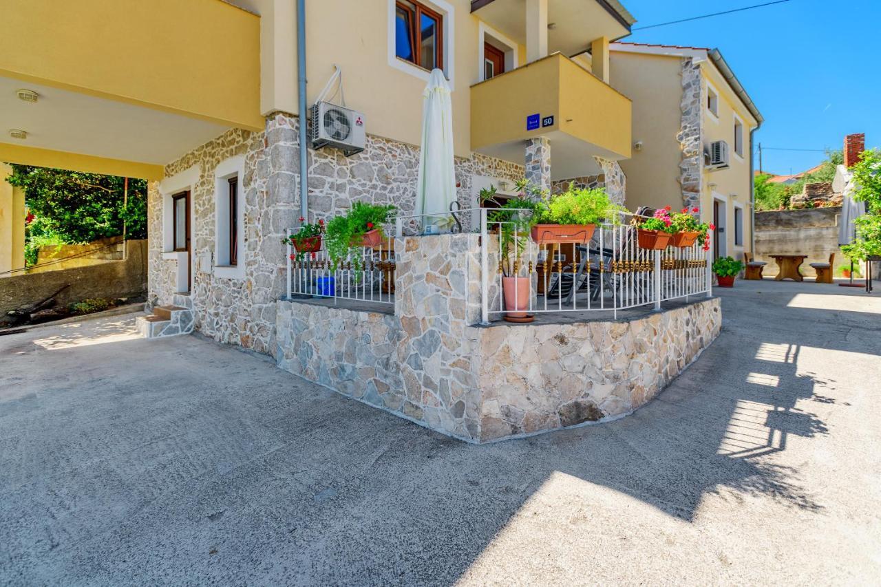 Stone House On The Batalaza Beach - カリ エクステリア 写真